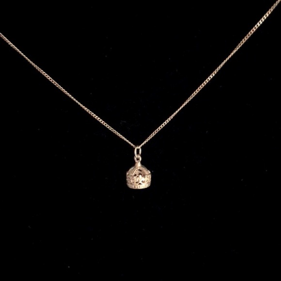 925 Sterling Silver crown queen, princess necklace - Picture 2 of 11